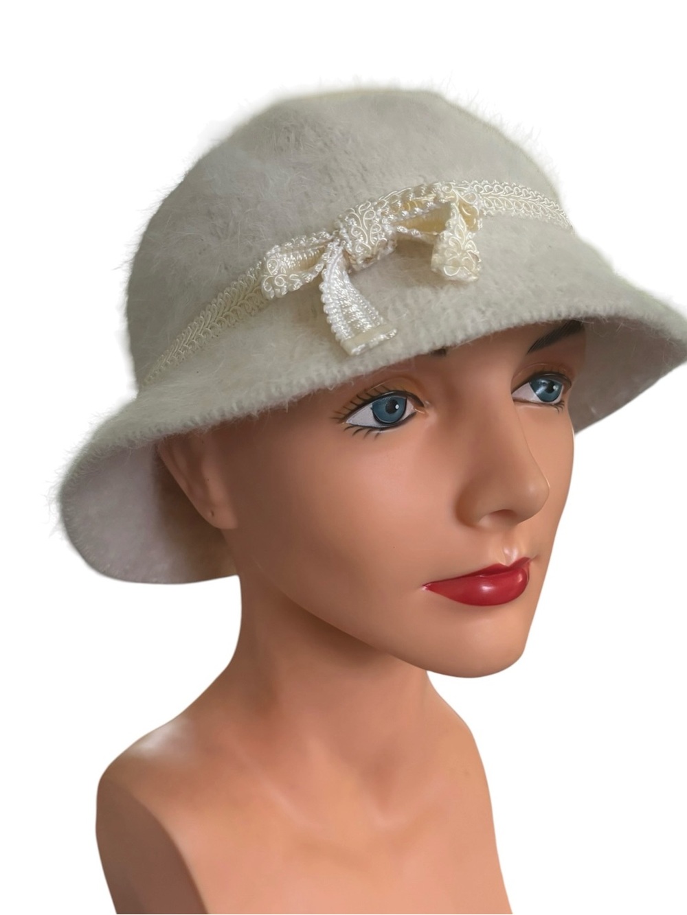 VTG 50’s~Style Off White Fuzzy Angora Wool Blend Cloche Hat W/Side Bow Winter